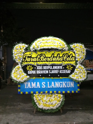 Papan Bunga Duka di Namorambe