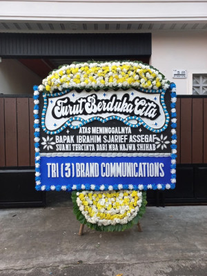 Papan Bunga Duka di Namorambe